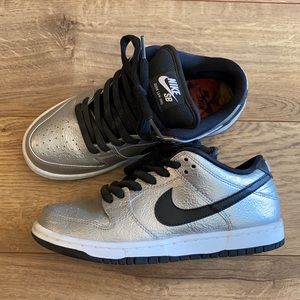 Nike sb dunk low pro sneakers